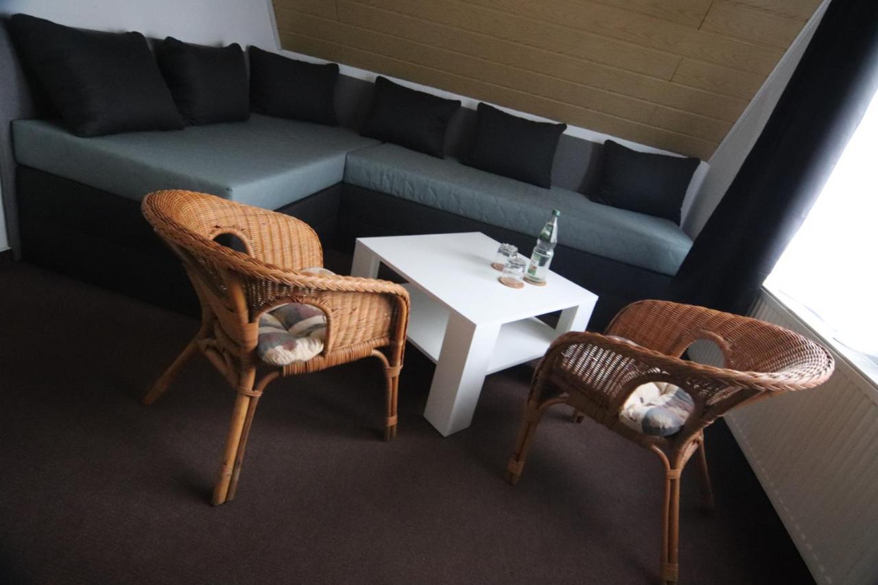 Ruhige Wohnung mit Terrasse nur 5 Minuten zur Müritz Marienfelde Exterior foto
